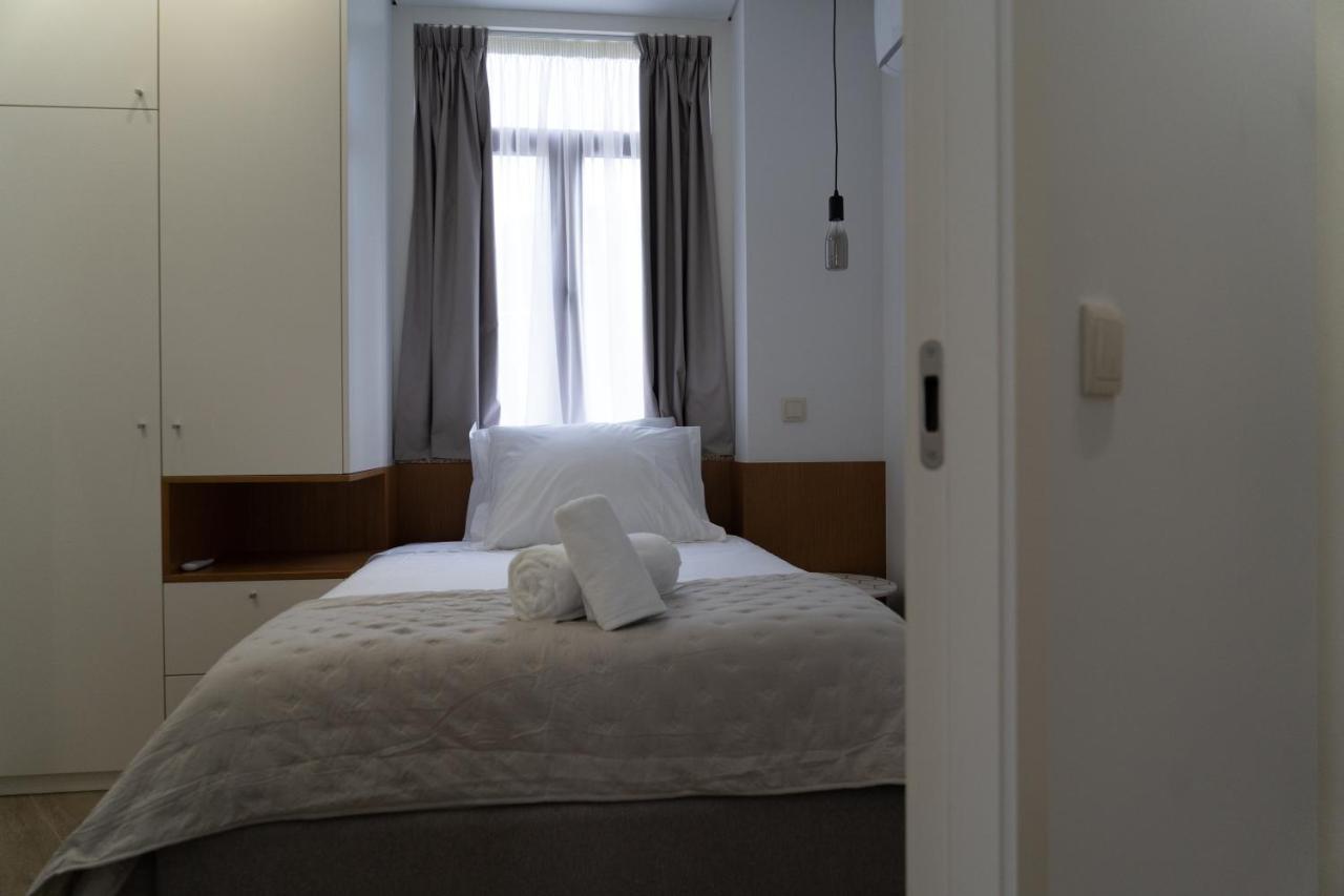 Alma Invicta Almada Apartament *
