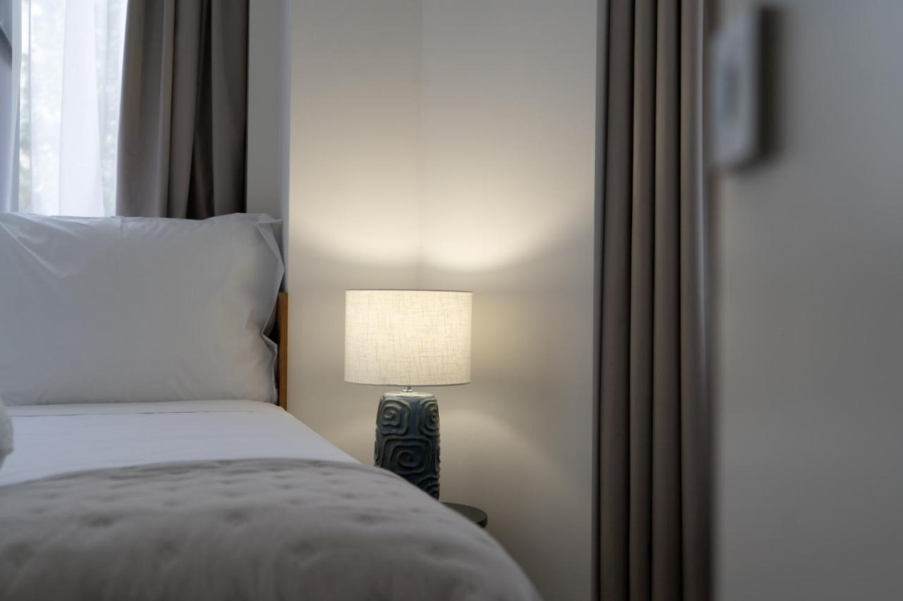 Alma Invicta Almada Apartament *